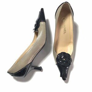 CHANEL Classic 2 Tone Cap Toe Camellia Tassel Kitten Heel Pumps 39